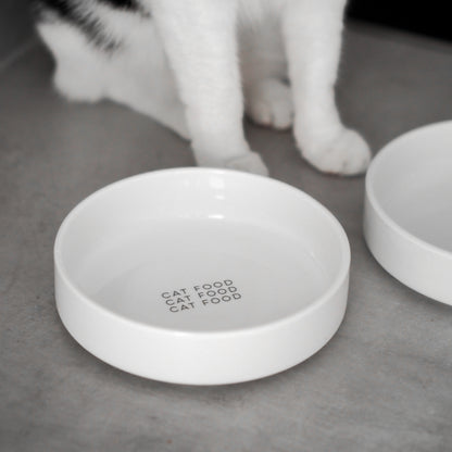Extra flacher Napf für Katzen aus Keramik mit Aufdruck "Cat Food"